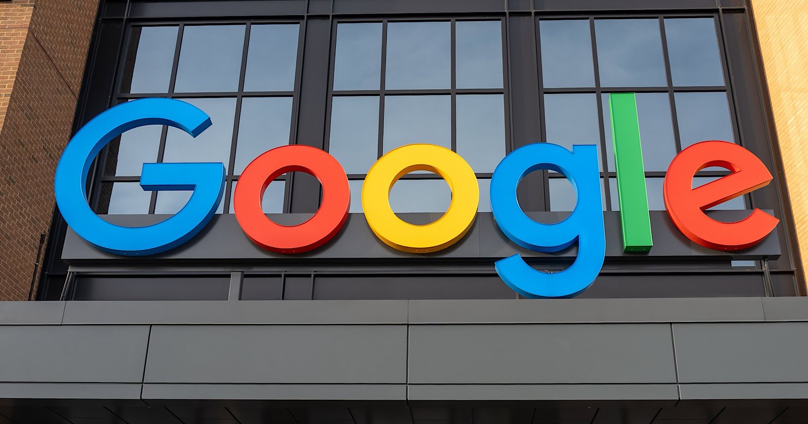 Google claims that SEO tools do not have access to its internal metrics.